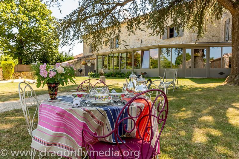 Bed and Breakfast Le Grand Cedre Lolme Экстерьер фото